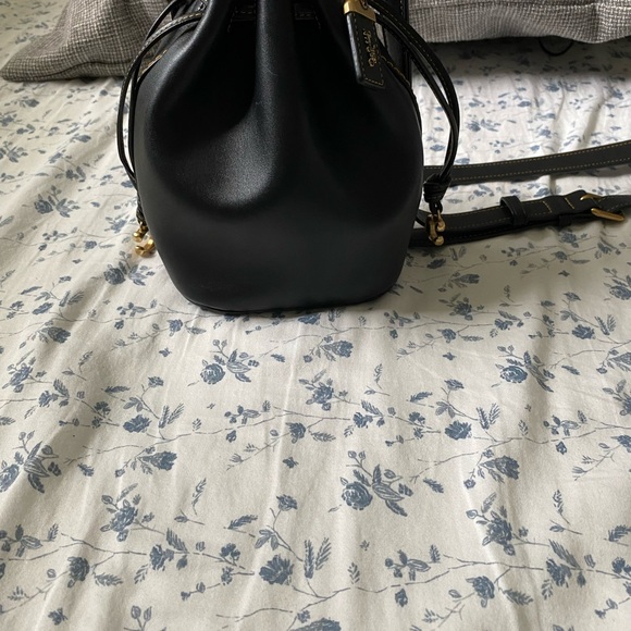 Coach Camila bucket bag - Picture 2 of 6